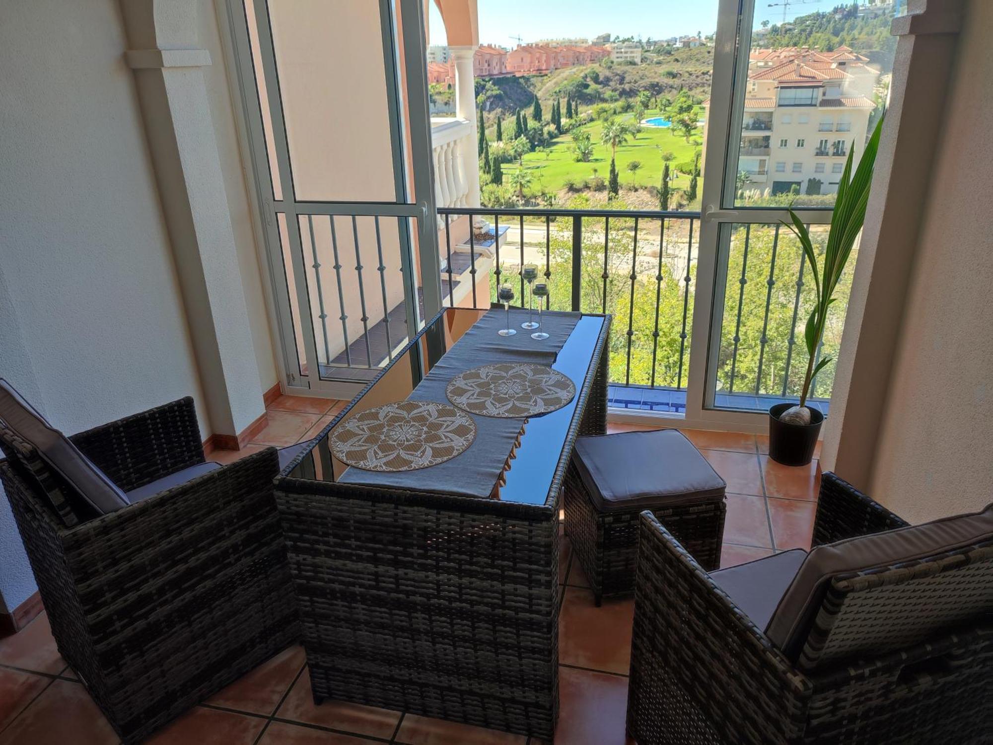 Holiday MIJAS COSTA Εξωτερικό φωτογραφία